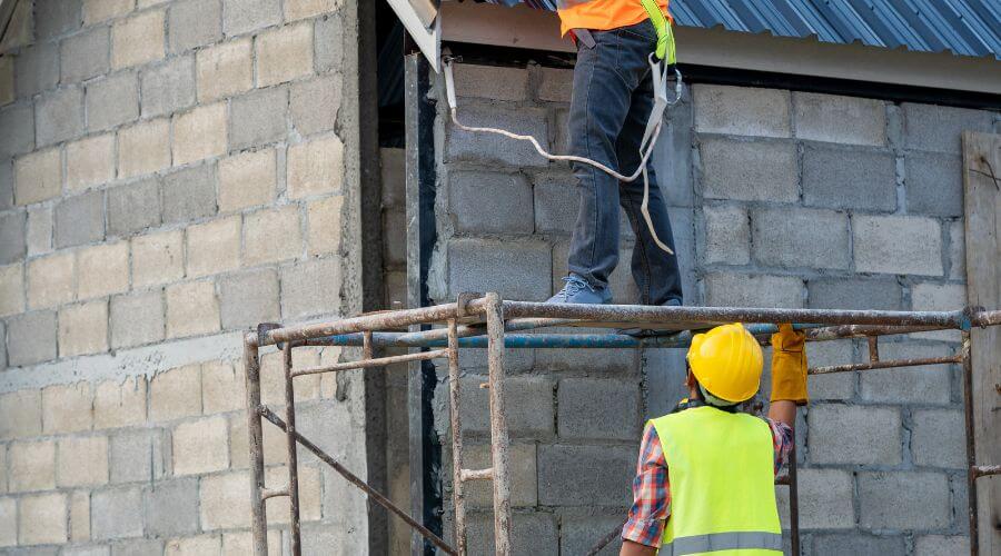 Professional residential roofers in Carlinville, IL